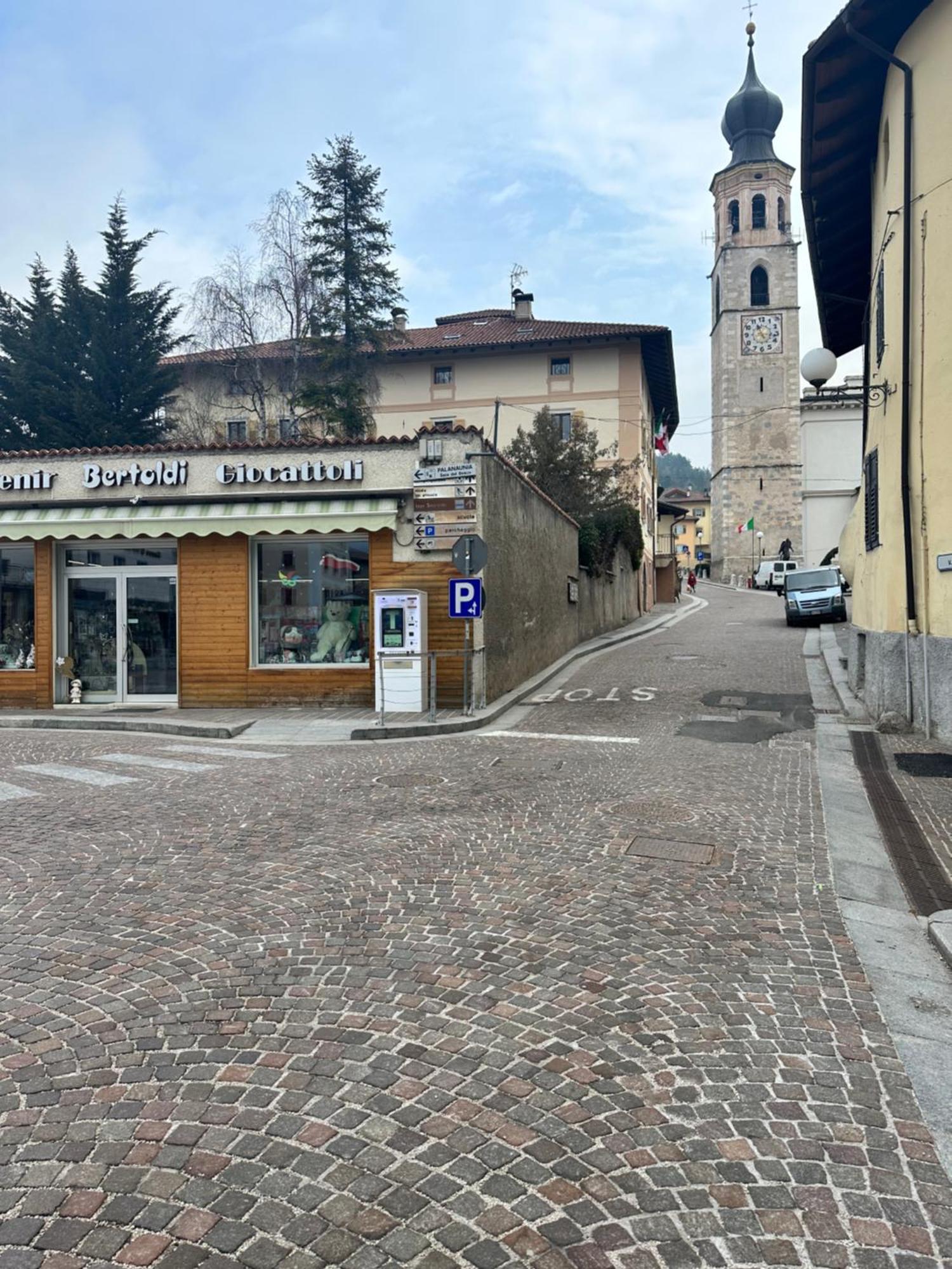 B&B Piazza フォンド エクステリア 写真